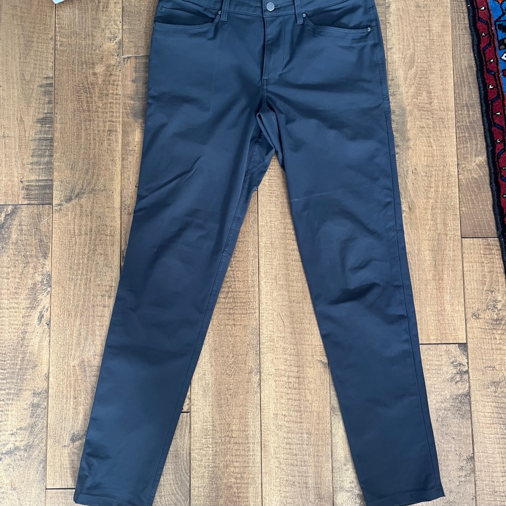Lululemon ABC pants (grey)